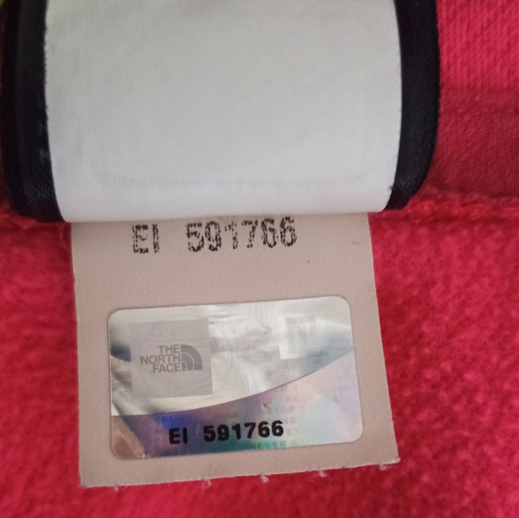 The North Face Women's Pink Full Zip Activewear Sport Jacket - Picture 16 of 16